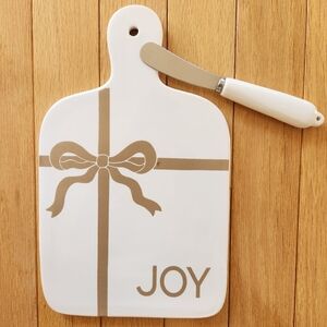 White and Gold Ceramic Cheese Board with Spreader